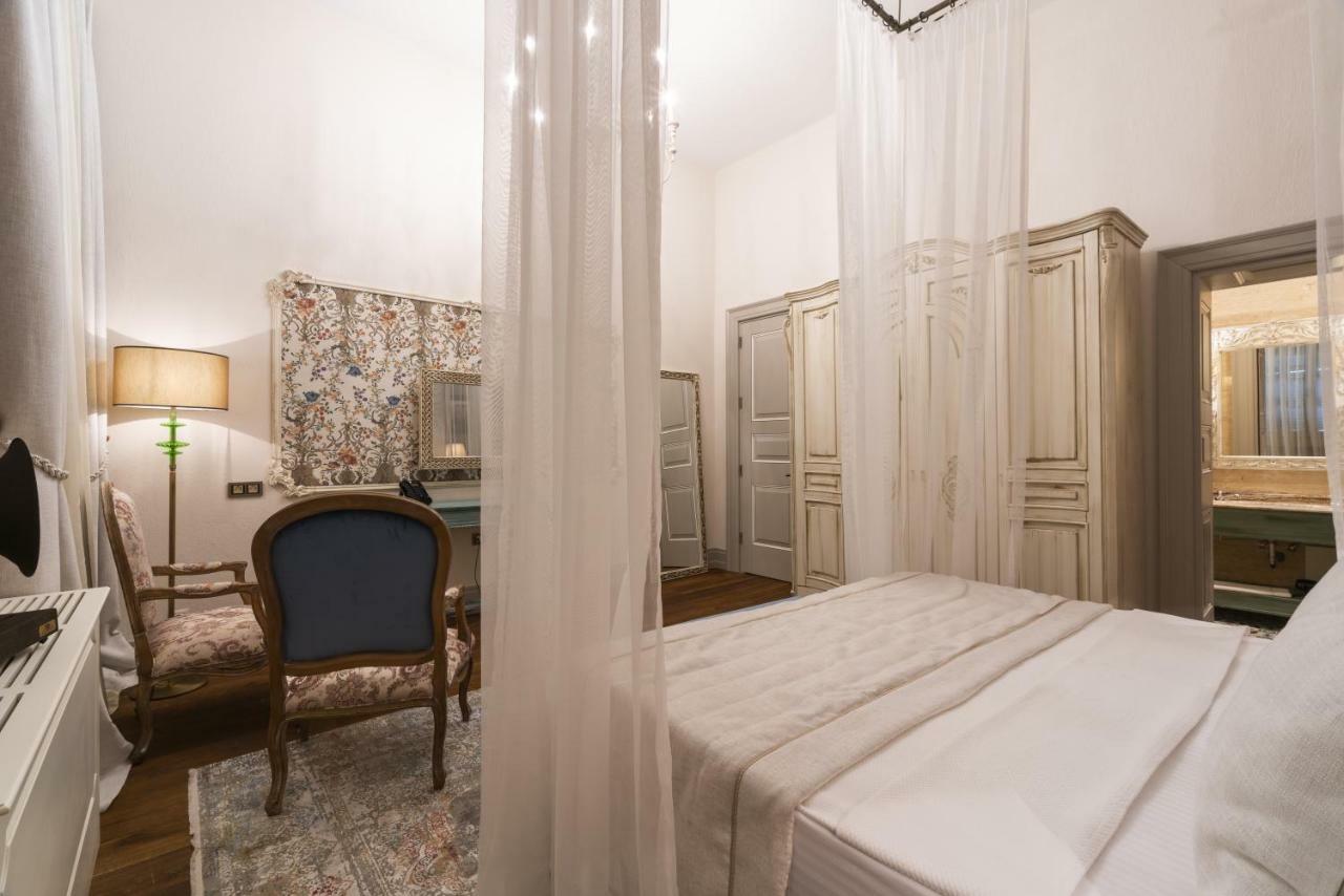 Отель Cunda Despot Evi Экстерьер фото